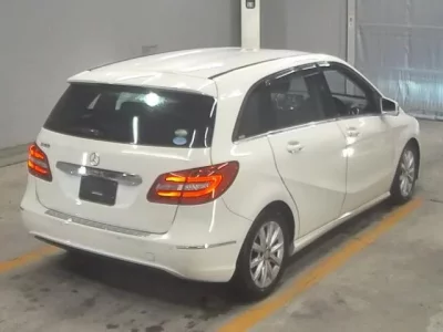 Mercedes-Benz B CLASS