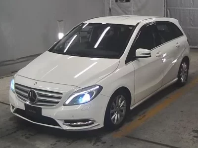 Mercedes-Benz B CLASS