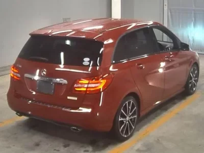 Mercedes-Benz B CLASS