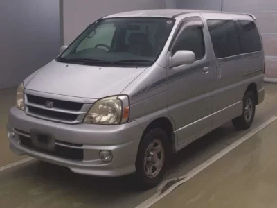 Toyota HIACE REGIUS