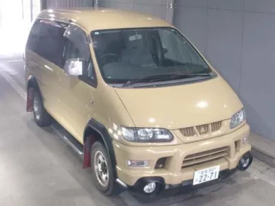 Mitsubishi DELICA