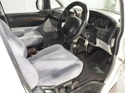 Mitsubishi DELICA