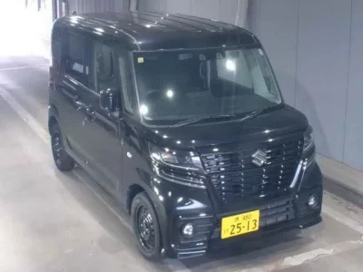 Suzuki SPACIA BASE
