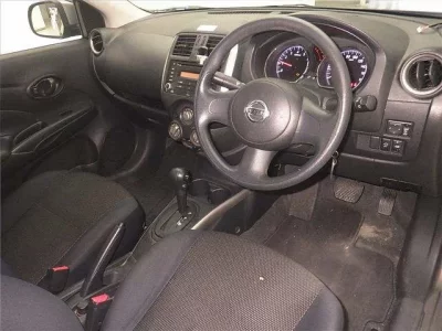 Nissan TIIDA LATIO