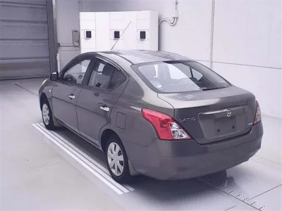 Nissan TIIDA LATIO
