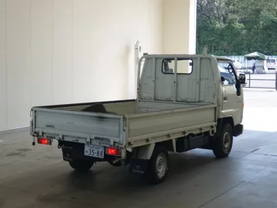 Toyota HIACE TRUCK