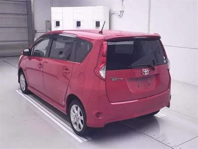 Toyota PASSO SETTE