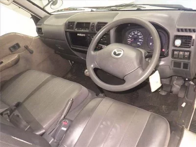 Mazda BONGO VAN