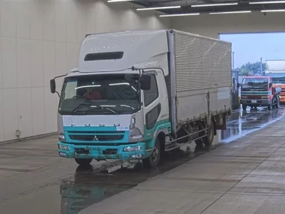 Mitsubishi FUSO FIGHTER