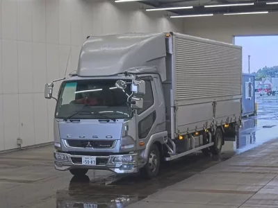 Mitsubishi FUSO FIGHTER