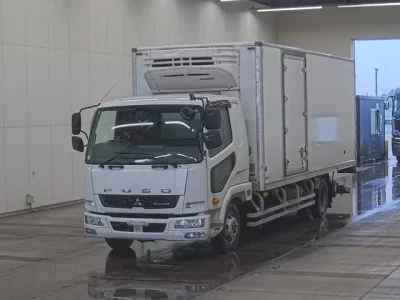 Mitsubishi FUSO FIGHTER