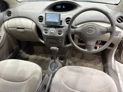 Toyota PLATZ