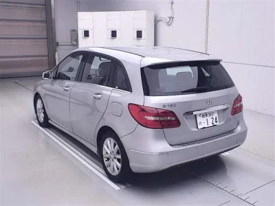 Mercedes-Benz B CLASS