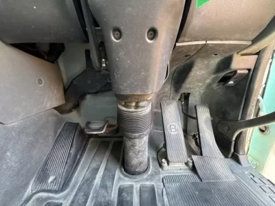 Nissan TRUCK