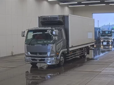 Mitsubishi FUSO FIGHTER