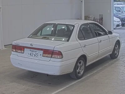 Nissan SUNNY