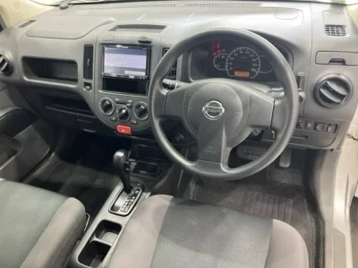 Nissan AD