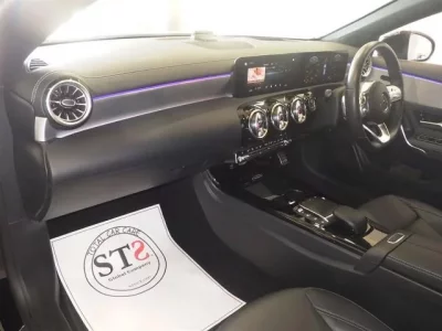 Mercedes-Benz CLA CLASS