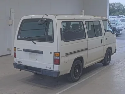 Nissan CARAVAN VAN
