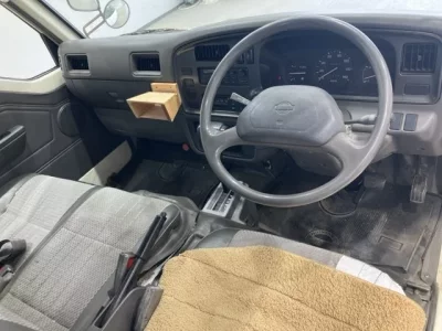 Nissan CARAVAN VAN