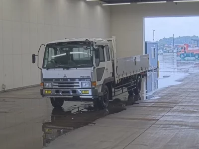 Mitsubishi FUSO FIGHTER
