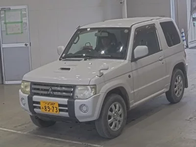 Mitsubishi PAJERO MINI