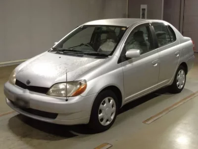 Toyota PLATZ