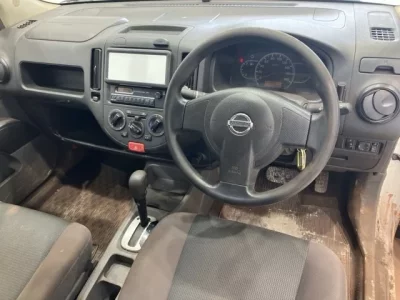 Nissan AD