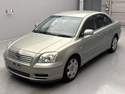 Toyota AVENSIS SEDAN