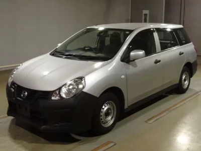 Nissan AD