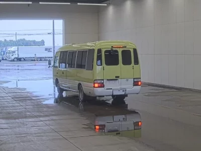 Toyota COASTER