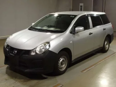 Nissan AD