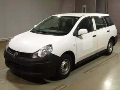 Nissan AD