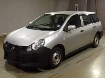 Nissan AD