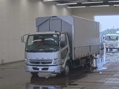 Mitsubishi FUSO FIGHTER