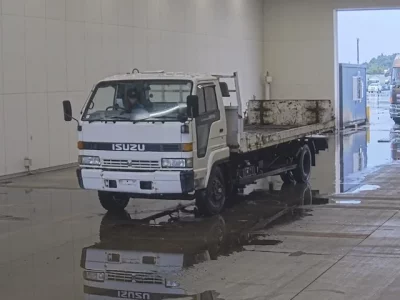 Isuzu JUSTON