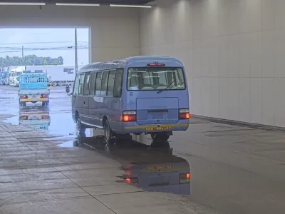Toyota COASTER