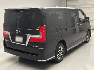Toyota GRANACE