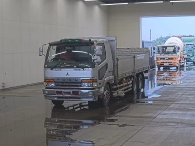 Mitsubishi FUSO FIGHTER
