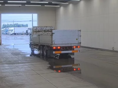 Mitsubishi FUSO FIGHTER