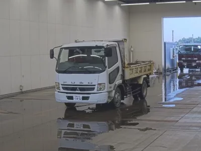 Mitsubishi FUSO FIGHTER