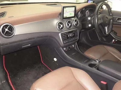 Mercedes-Benz GLA CLASS