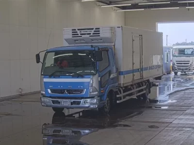 Mitsubishi FUSO FIGHTER