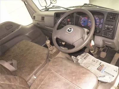Mazda TITAN