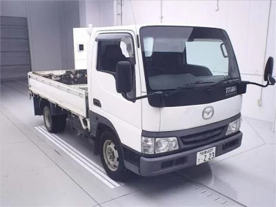 Mazda TITAN