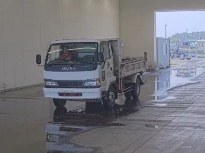 Isuzu JUSTON