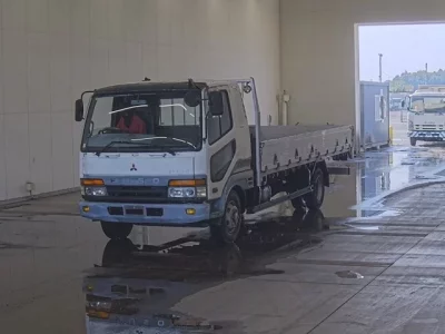 Mitsubishi FUSO FIGHTER