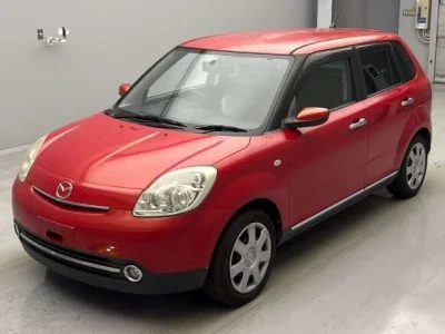 Mazda VERISA