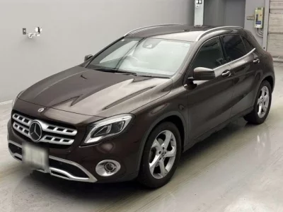 Mercedes-Benz GLA CLASS