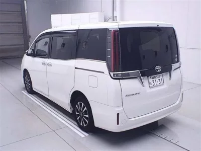 Toyota ESQUIRE